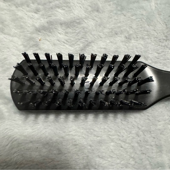 Classic Black Wave Brush for Men | Firm Synthetic Bristles | Vintage Look - Picture 10 of 16